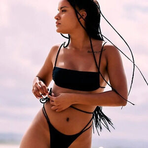 New! Agua Bendita black smocked lina bikini top 14568